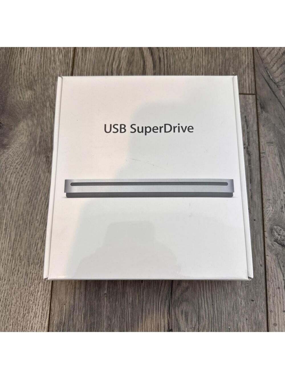 Apple A1379 USB External SuperDrive - CD DVD/RW Burner (MD564ZM/A) SEALED